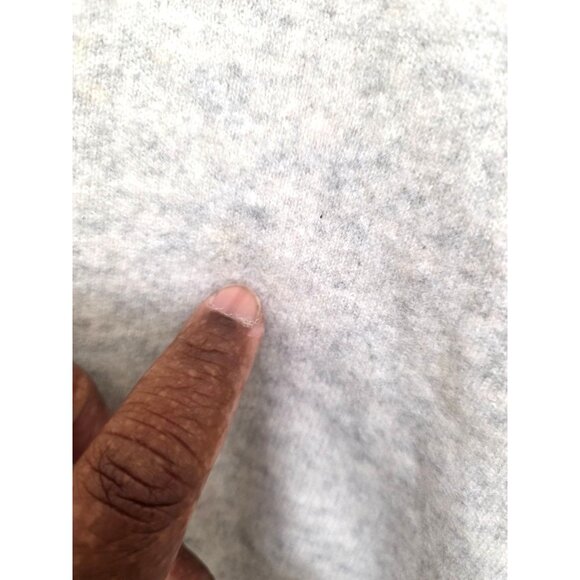 Aritzia The Group Babaton Women's V-Neck Soft Gray Sweater Long Sleeve 100% Cash - Picture 7 of 9